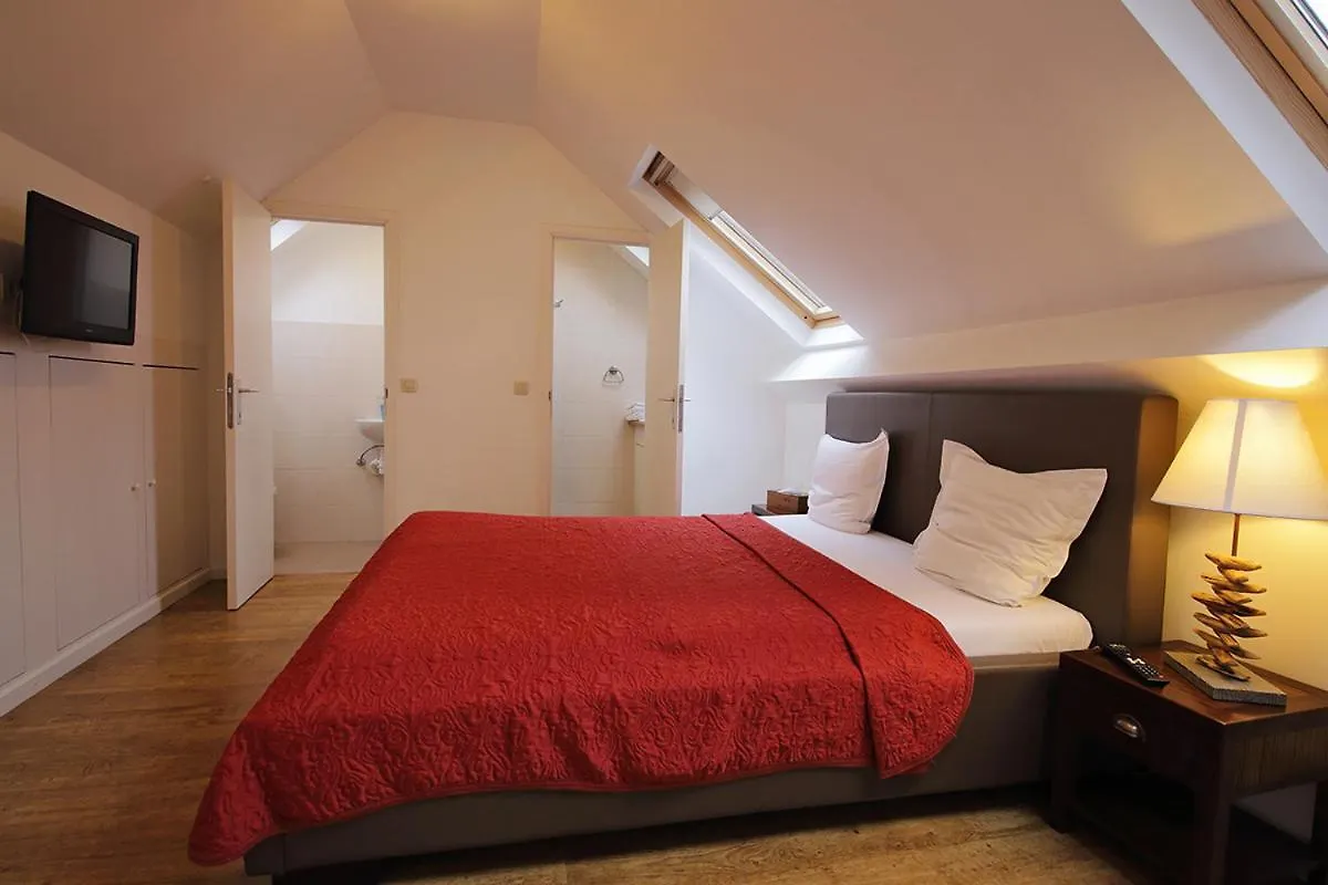 بروكسل B&B Le Lys D'Or فندق مبيت وإفطار
